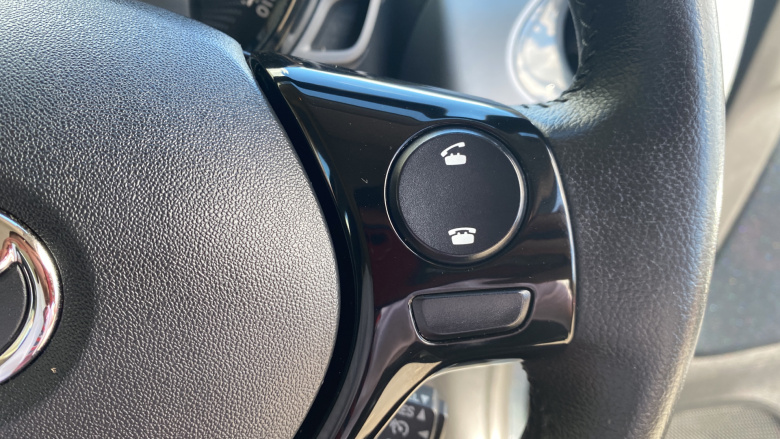 Toyota Aygo 1.0 VVT-i X-Play 5dr Petrol Hatchback